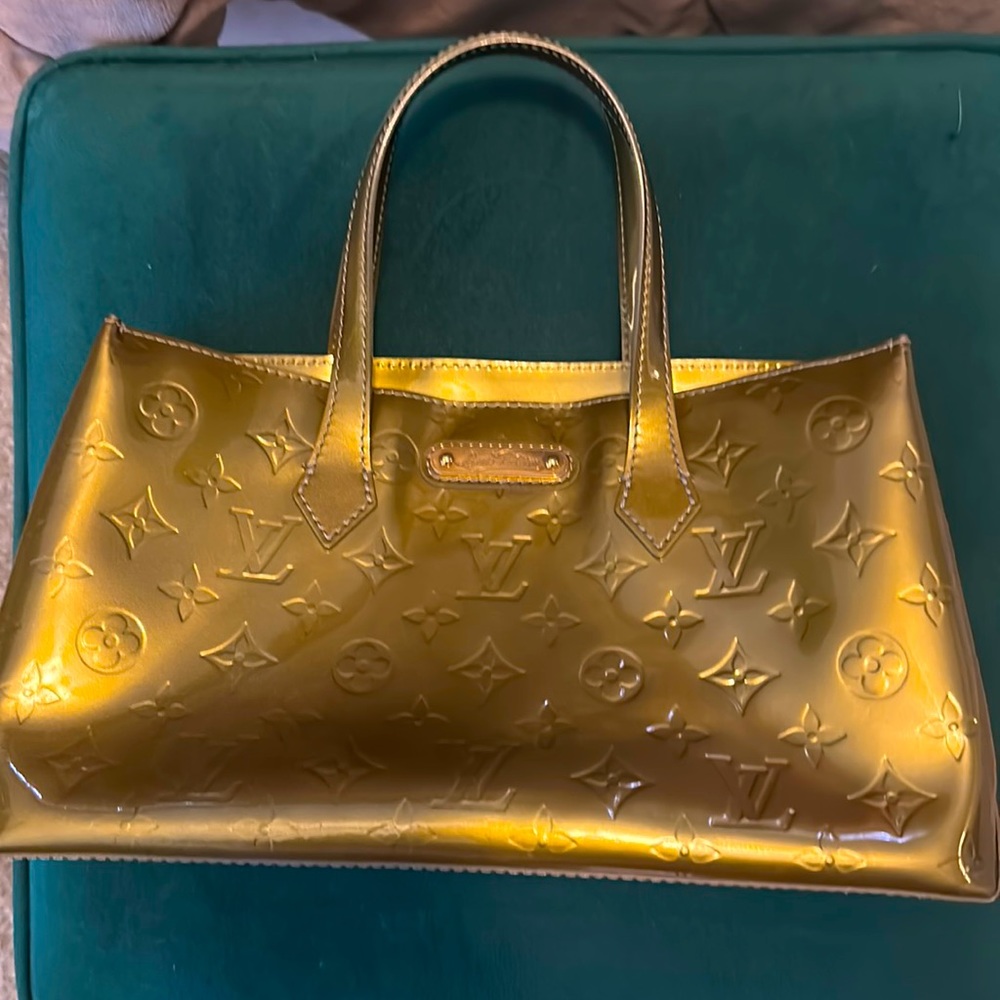 Louis Vuitton Vernis tote